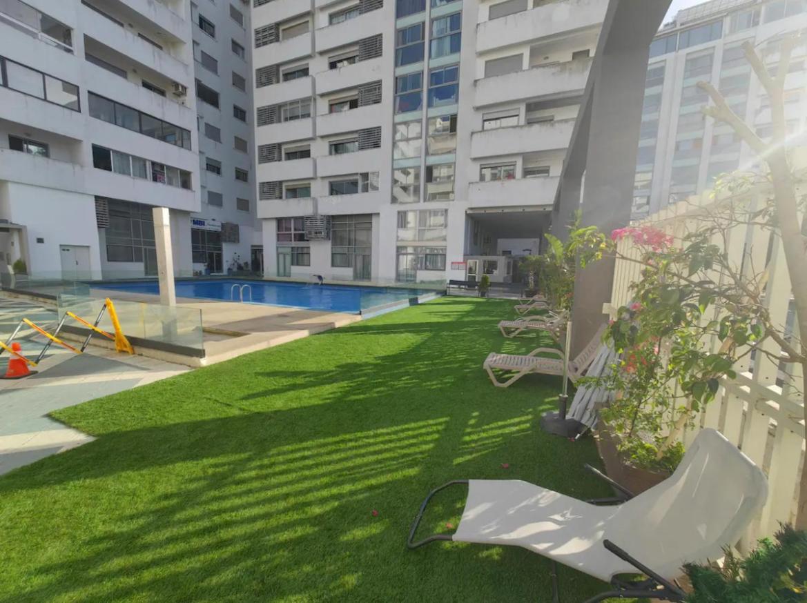 Holiday Apartments In Tanger Boulevard Bagian luar foto