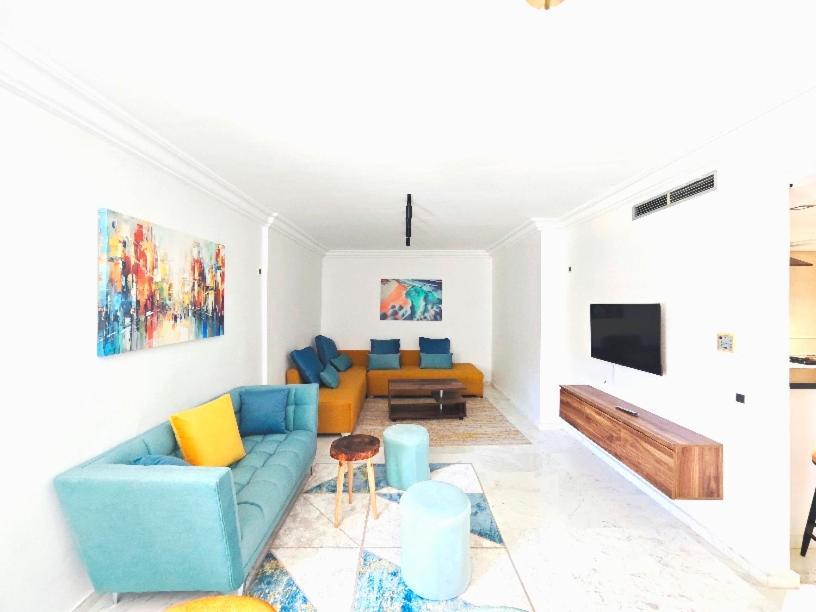 Holiday Apartments In Tanger Boulevard Bagian luar foto